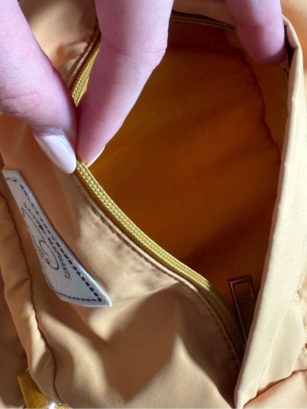 Ivory Ella Backpack! 🎒 - Picture 10 of 13